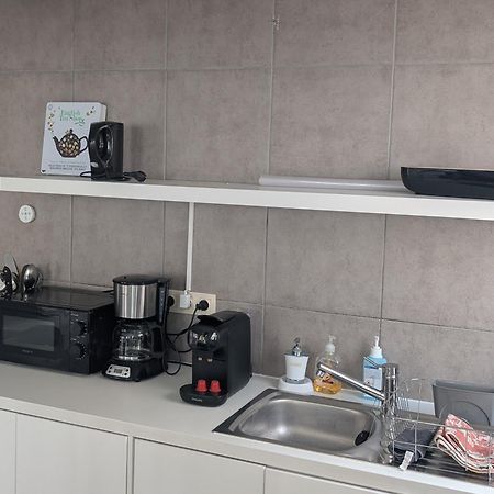 Appartement Spacieux Avec Parking Et Terrasse 드판 외부 사진