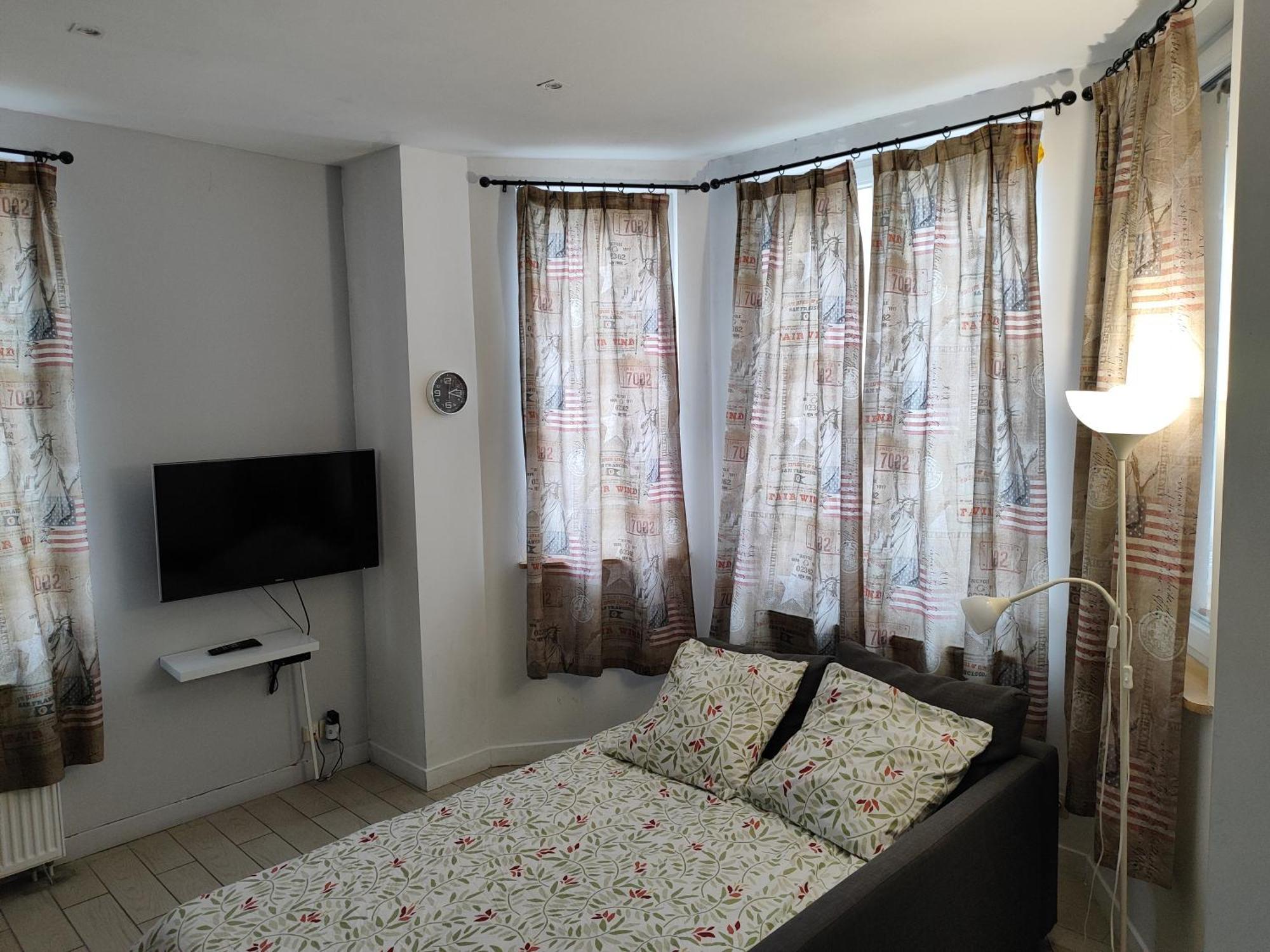 Appartement Spacieux Avec Parking Et Terrasse 드판 외부 사진