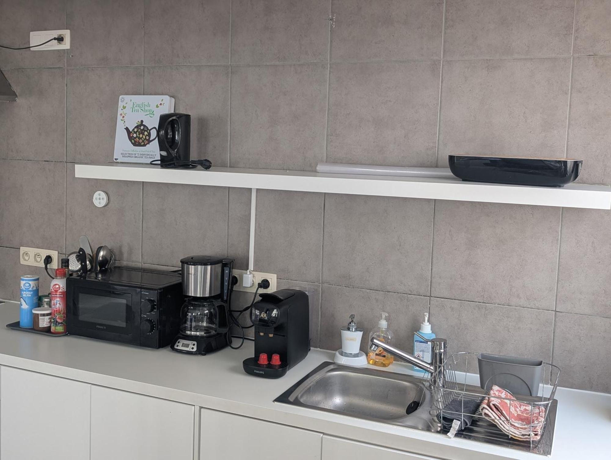Appartement Spacieux Avec Parking Et Terrasse 드판 외부 사진